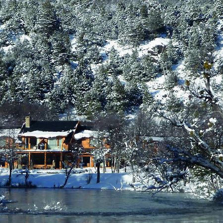 Rio Hermoso Hotel De Montana San Martin de los Andes Exterior photo