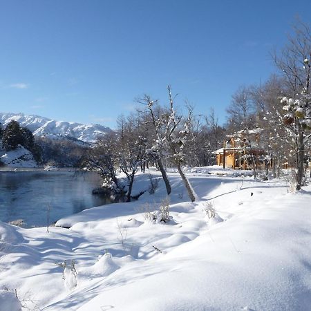 Rio Hermoso Hotel De Montana San Martin de los Andes Exterior photo