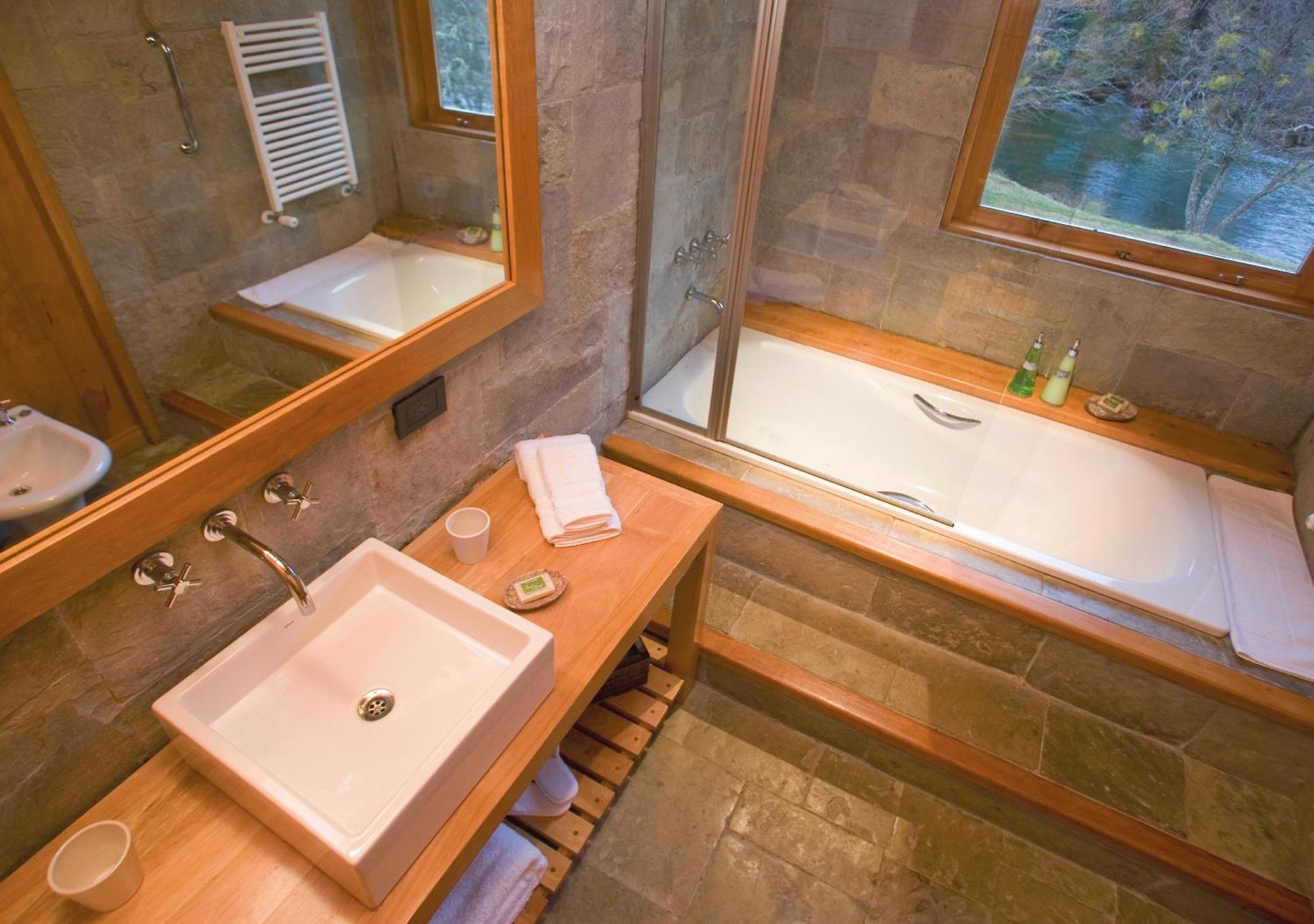 Rio Hermoso Hotel De Montana San Martin de los Andes Room photo