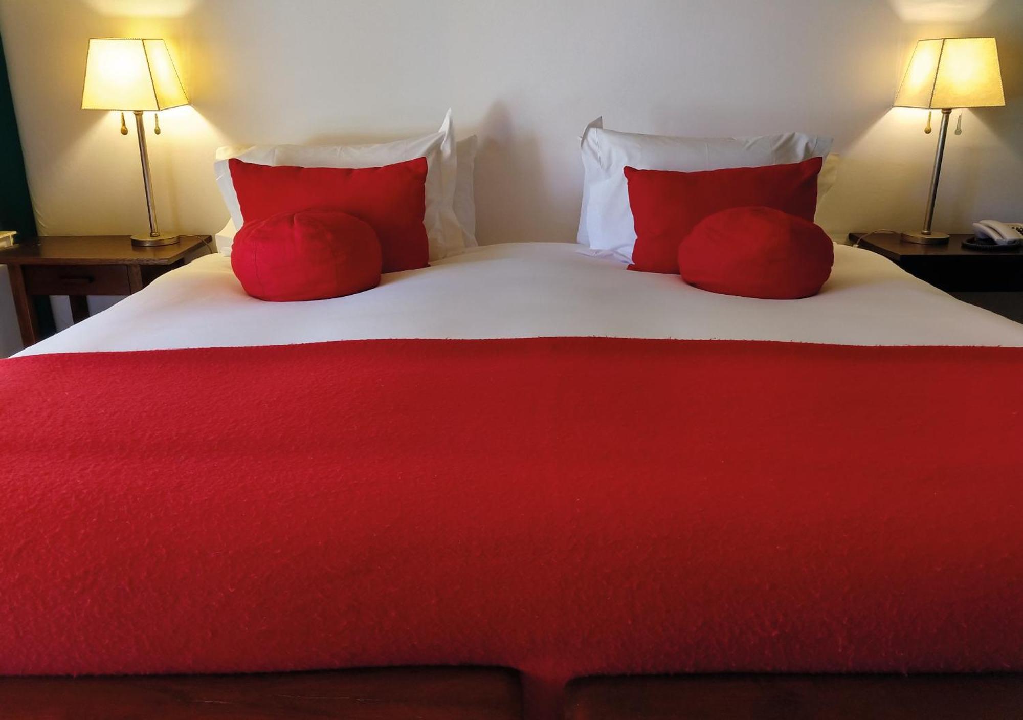Rio Hermoso Hotel De Montana San Martin de los Andes Room photo