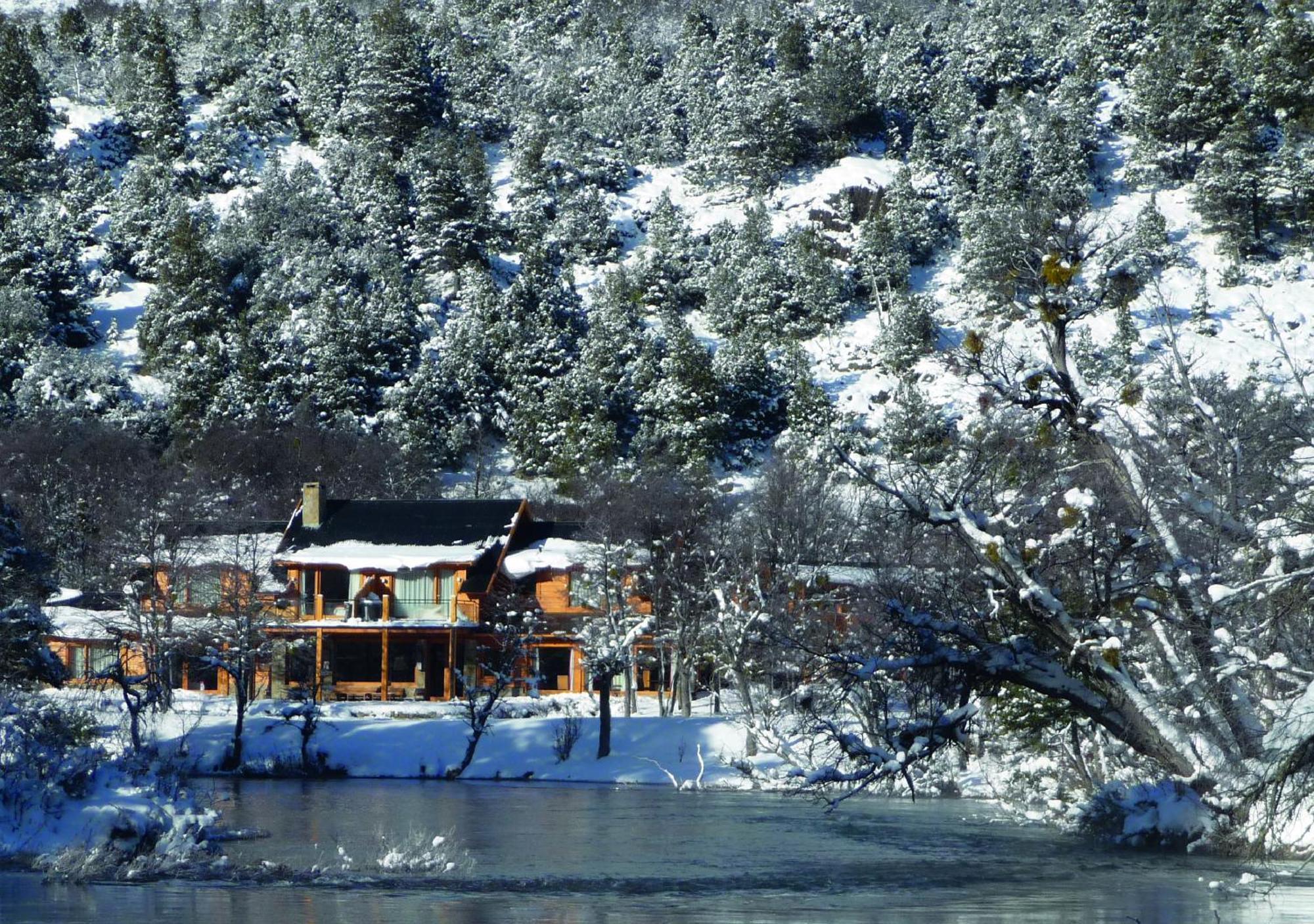 Rio Hermoso Hotel De Montana San Martin de los Andes Exterior photo