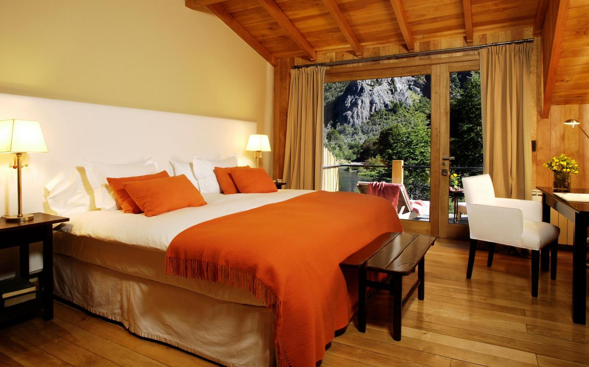 Rio Hermoso Hotel De Montana San Martin de los Andes Exterior photo