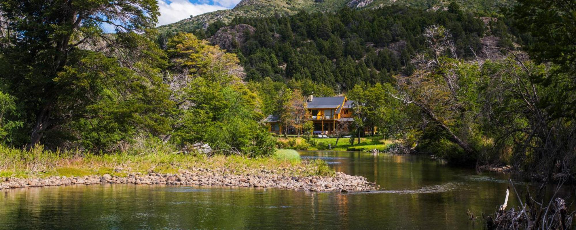 Rio Hermoso Hotel De Montana San Martin de los Andes Exterior photo
