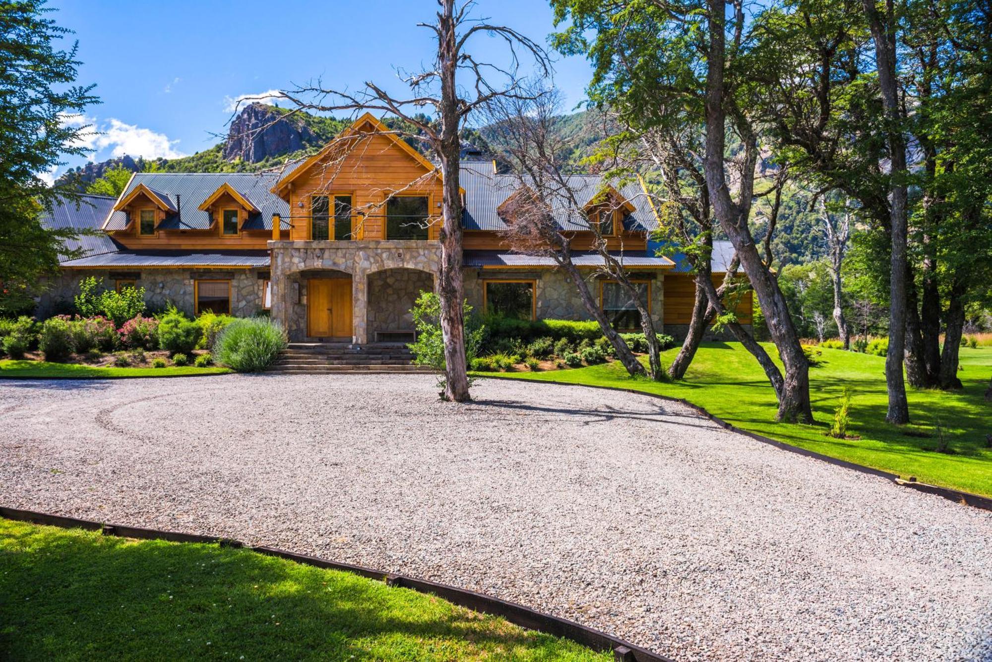 Rio Hermoso Hotel De Montana San Martin de los Andes Exterior photo